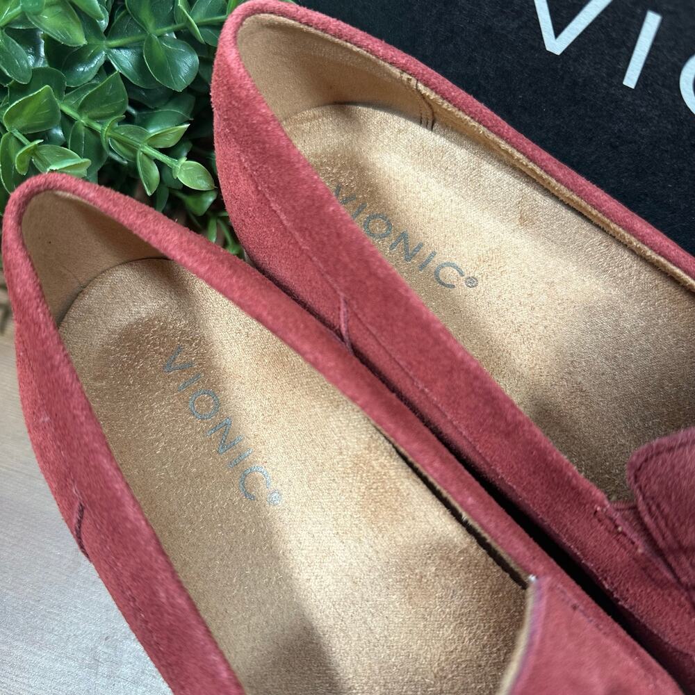 Vionic Women's Finley Wide Suede Bow Loafers Size 8.5W - Picture 8 of 8